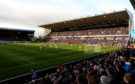 速崭露頭角 速崭露頭角